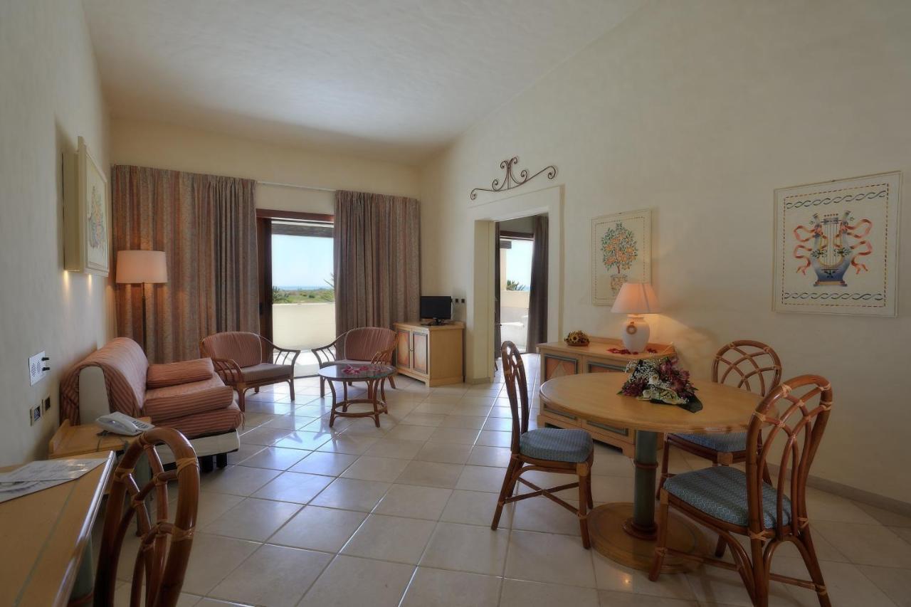 מרינה די פיסטיצ'י Argonauti Greenblu Resort חדר תמונה